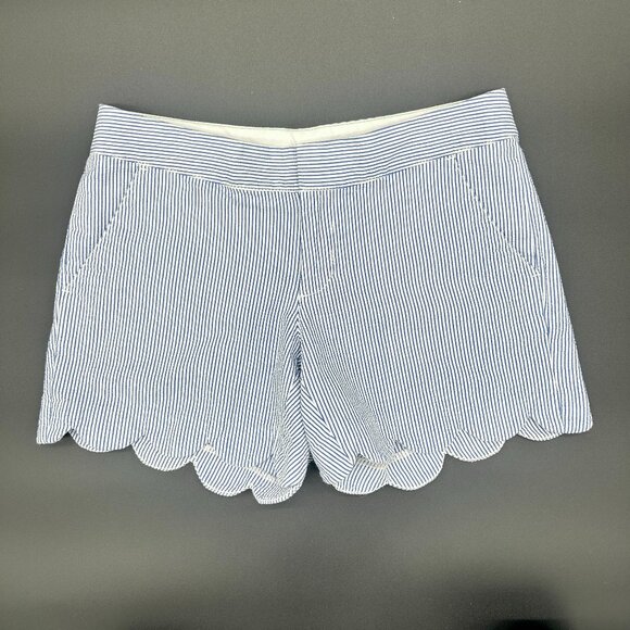 30 Pants - Lilly Pulitzer Buttercup Shorts Blue Seersucker Striped Scallop Hem Size 4